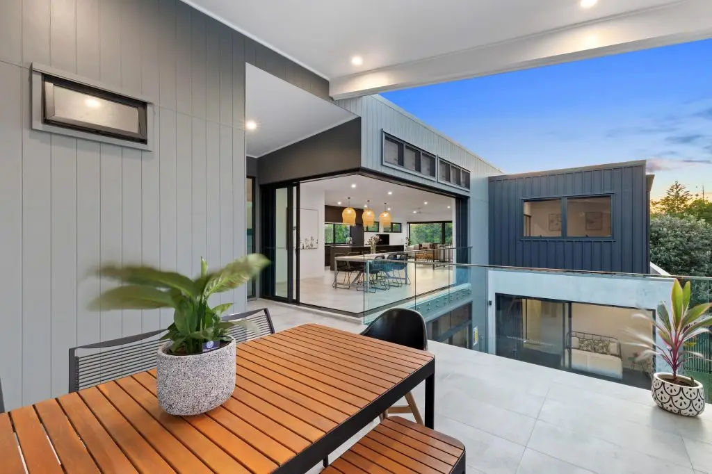 custom home builder