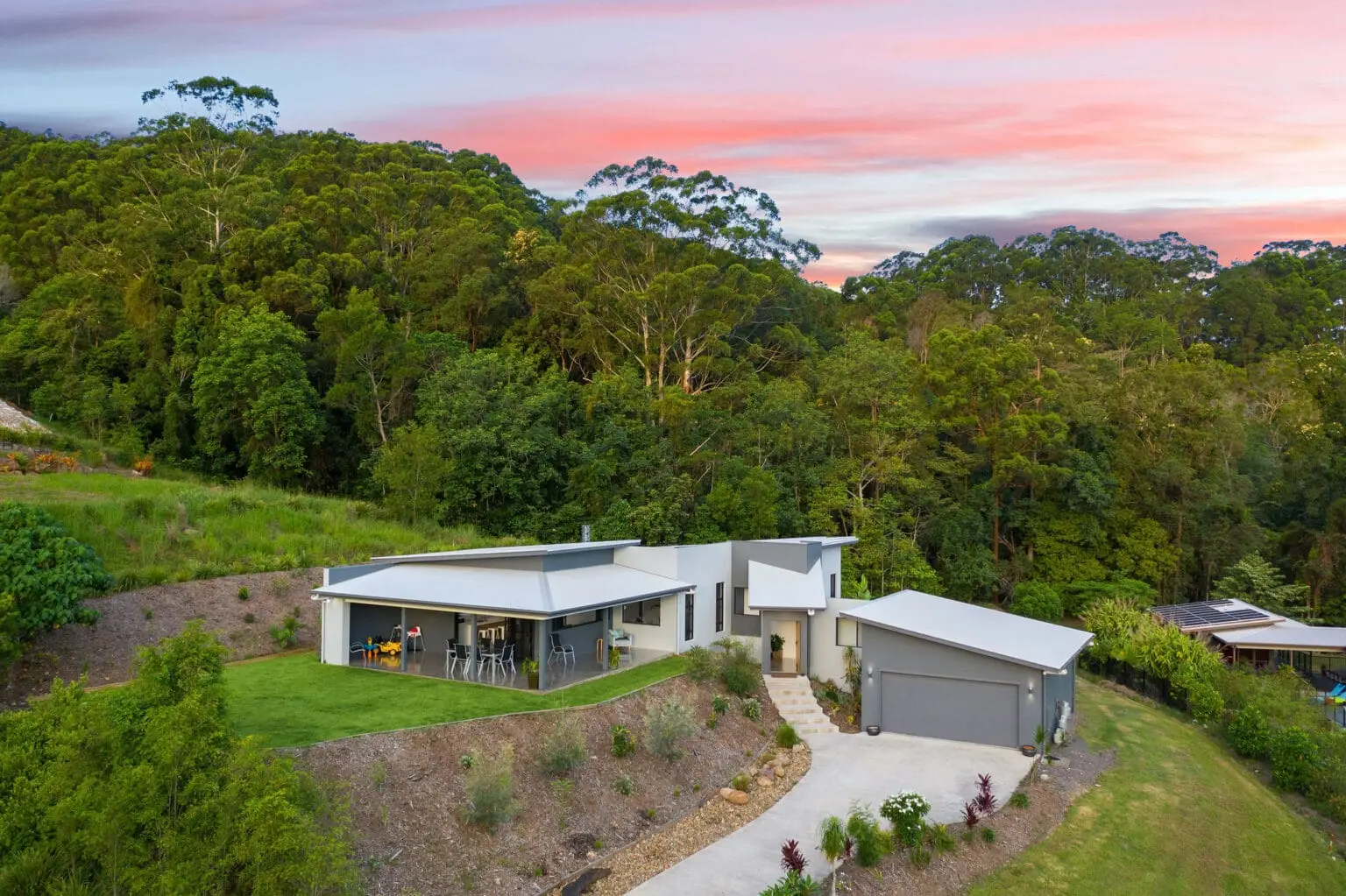 Luxurious acreage home design by Pacific Blue - blending elegance and modern living on the Sunshine Coast.