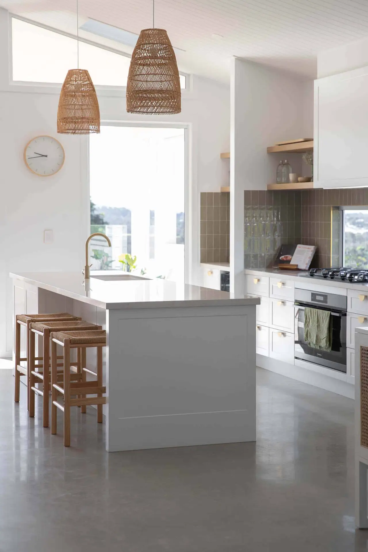 acreage home builders sunshine coast, builders specialising in acreage homes